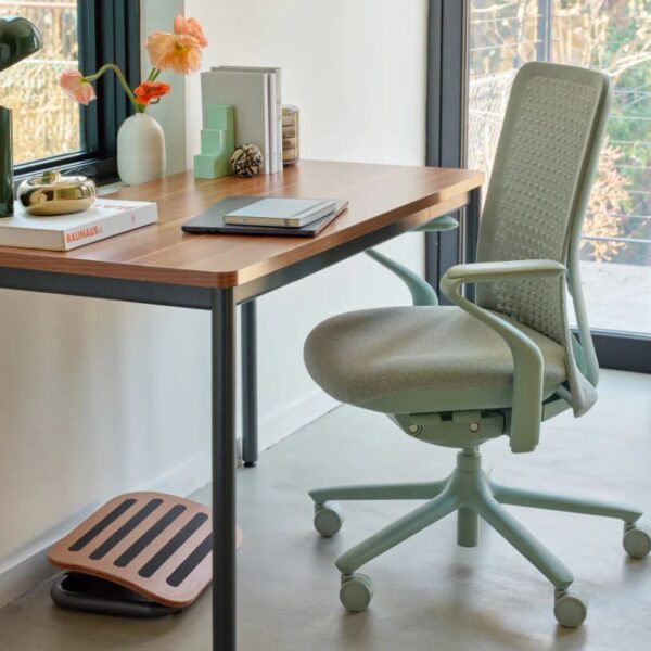 Adjustable Footrest