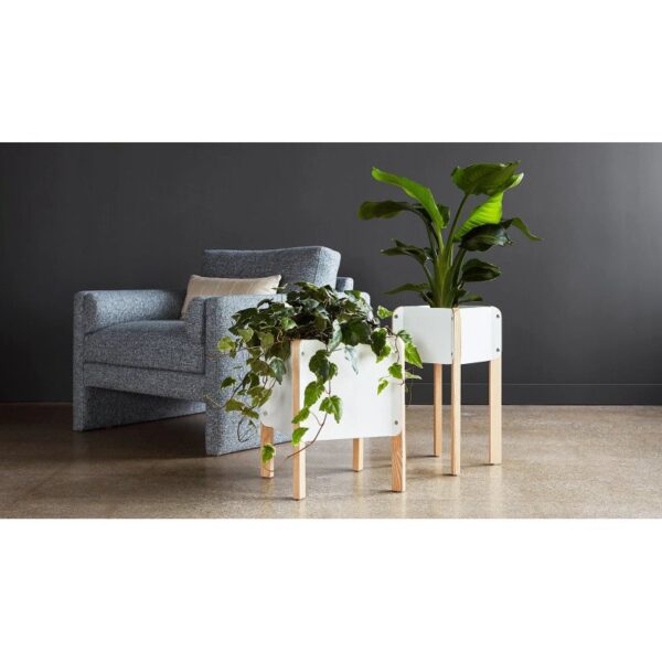 ATRIUM PLANTER