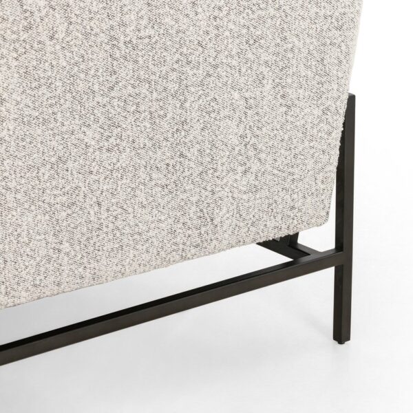 Vanna Sofa