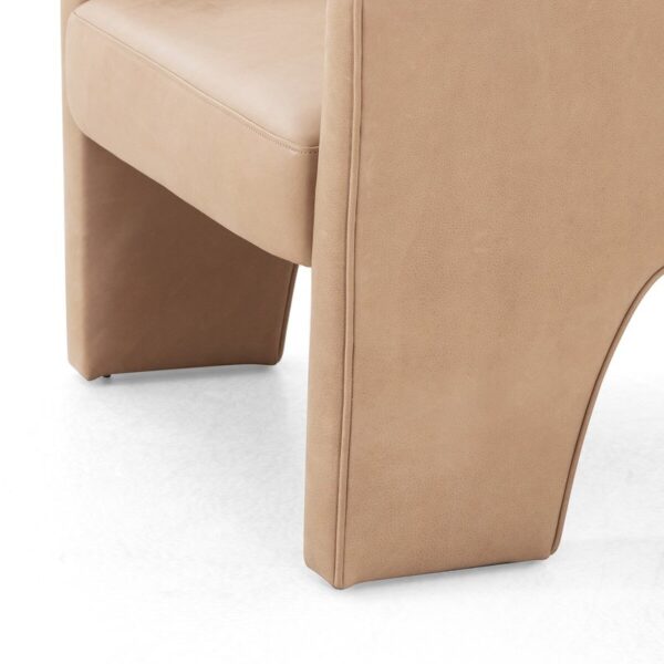 Fae Lounge Chair