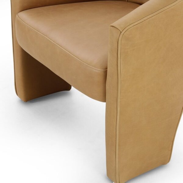 Fae Lounge Chair