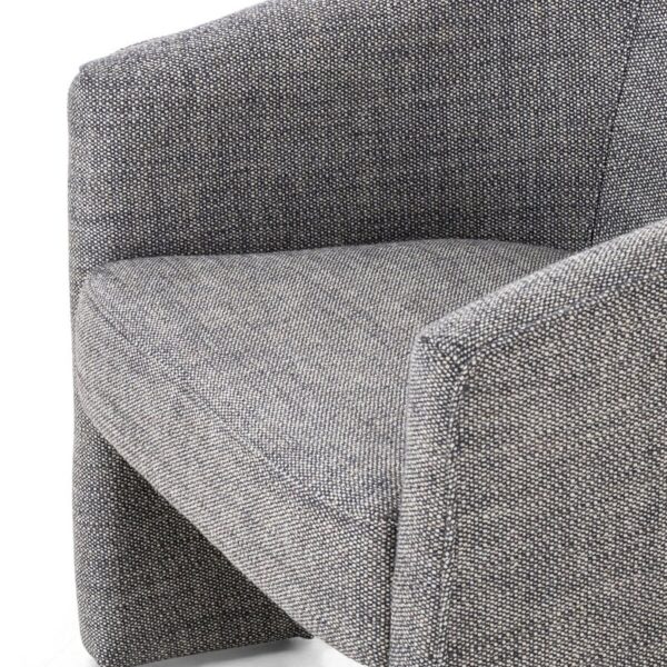 Fae Lounge Chair