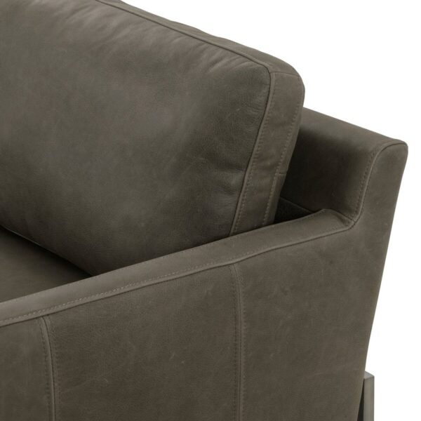 Vanna Sofa