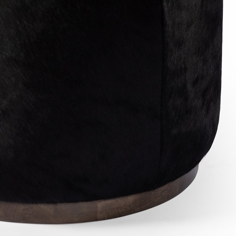 Sinclair Round Ottoman Sinclair Round Ottoman