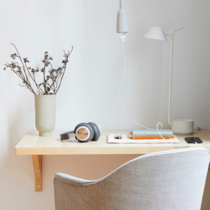 PEEK TABLE LAMP