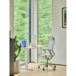 Aire Chair